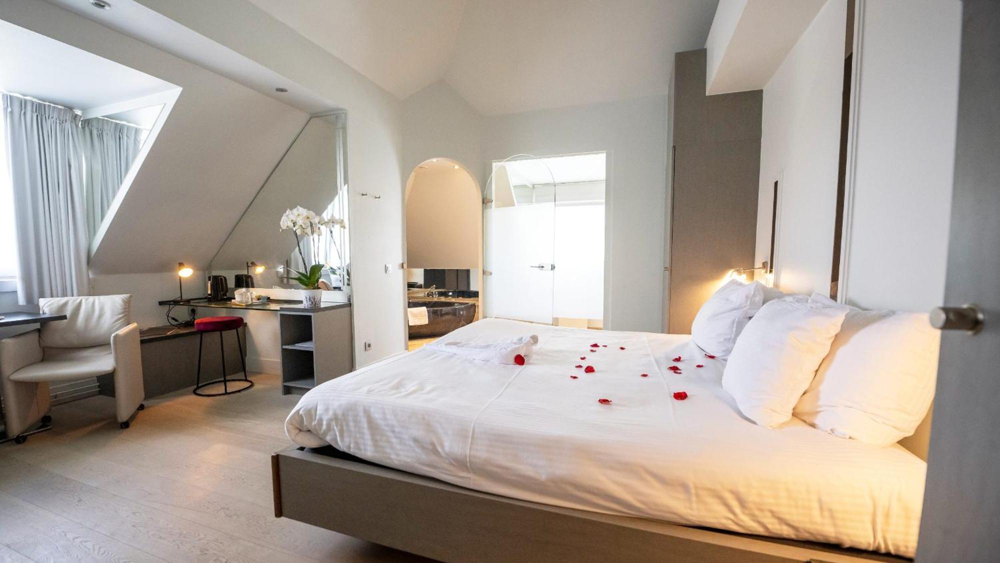 Hostellerie Klokhof 科尔特赖克 外观 照片